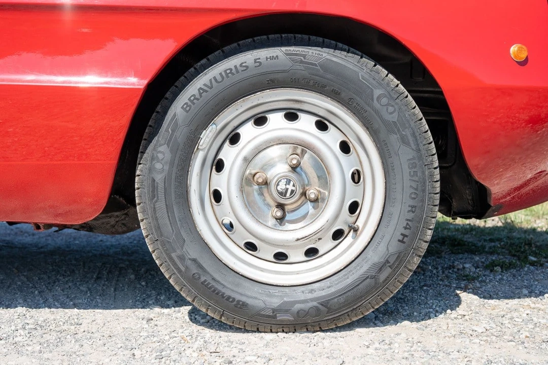 1973 Alfa Romeo Series 2 - Image 25 of 30