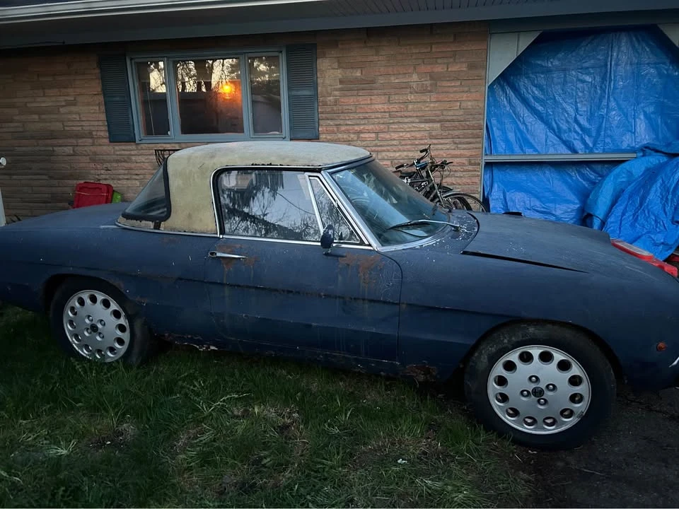 1973 Alfa Romeo 102-Series 2000 - Image 2 of 5