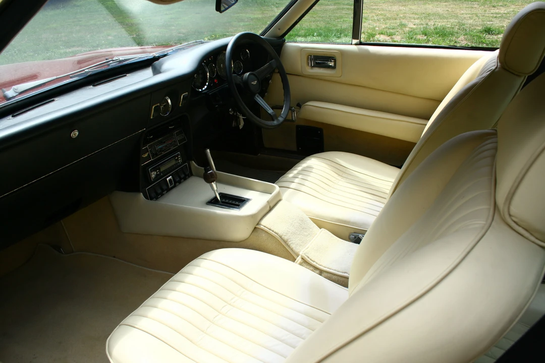 1973 Aston Martin AM V8 - Image 2 of 3