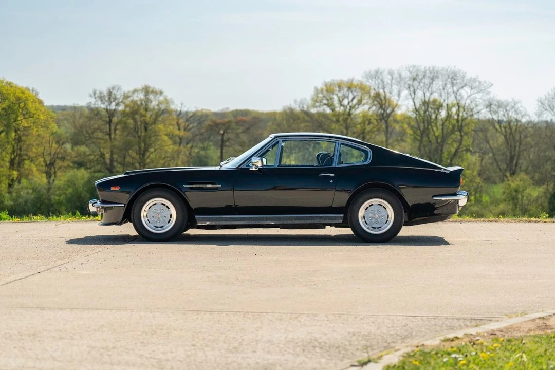 1973 Aston Martin AM V8 - Image 9 of 30
