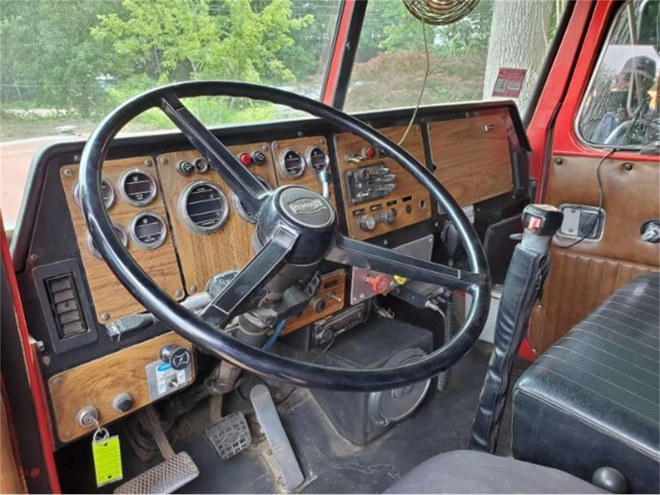 1973 Autocar - Image 5 of 28