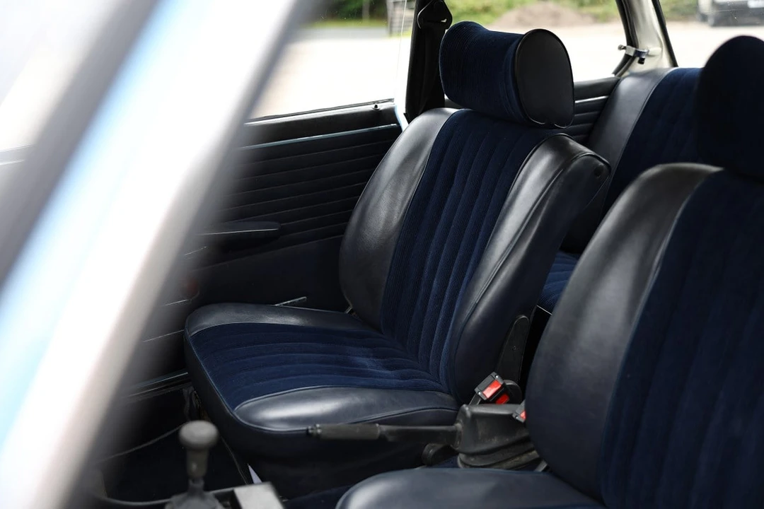 1973 BMW 2002 - Image 28 of 30