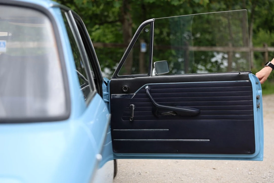 1973 BMW 2002 - Image 14 of 30
