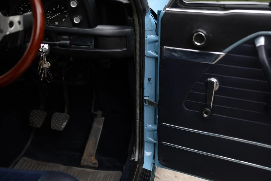1973 BMW 2002 - Image 19 of 30