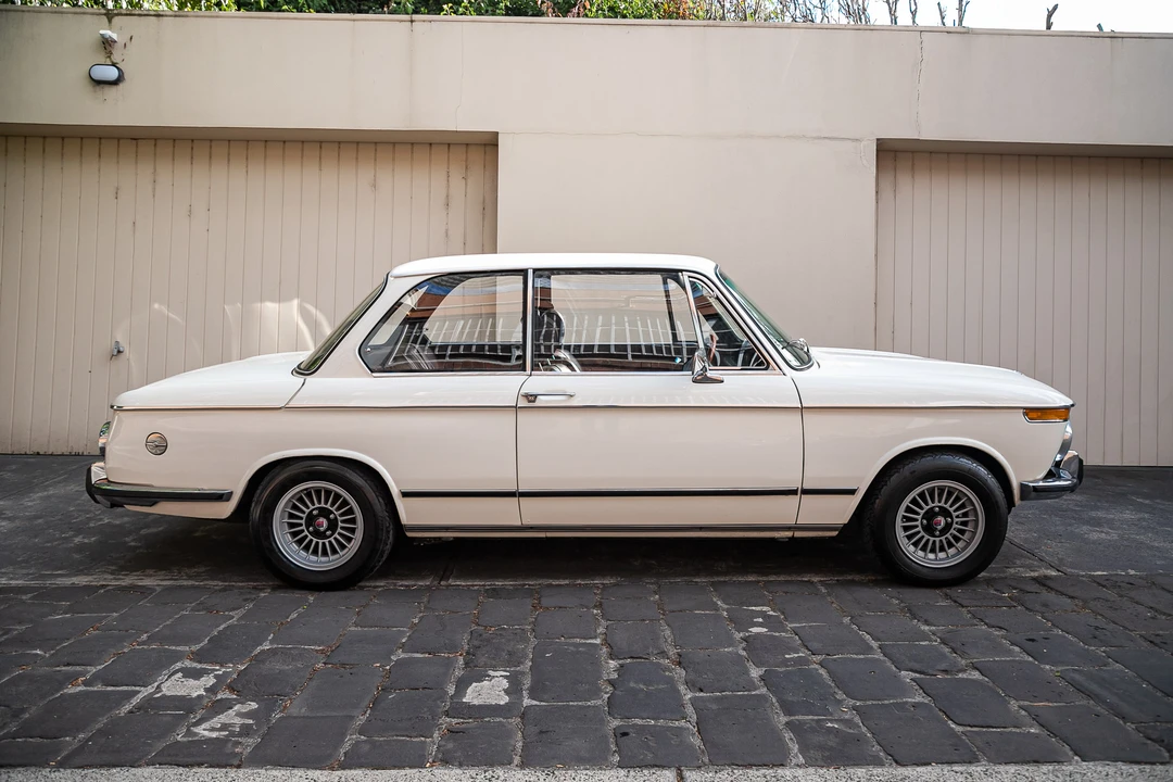 1973 BMW 2002 - Image 10 of 31
