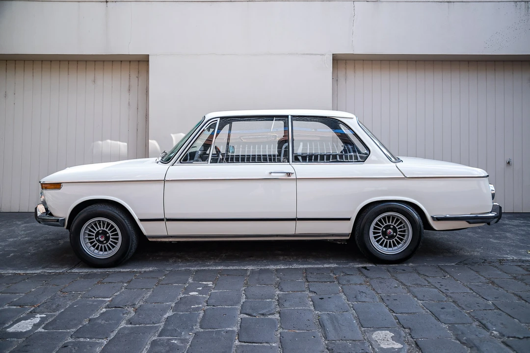 1973 BMW 2002 - Image 6 of 31