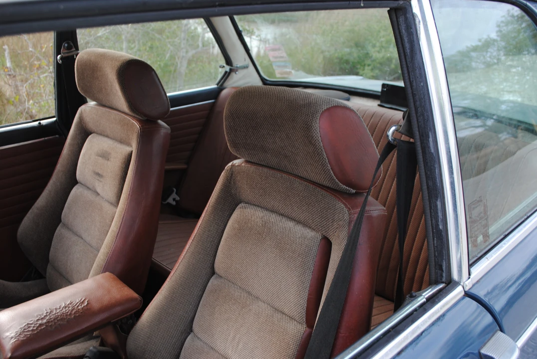 1973 BMW 2002 - Image 25 of 31