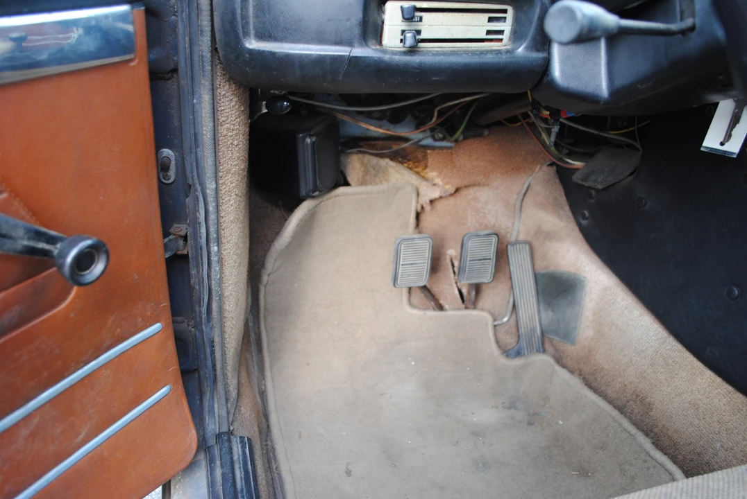 1973 BMW 2002 - Image 28 of 31