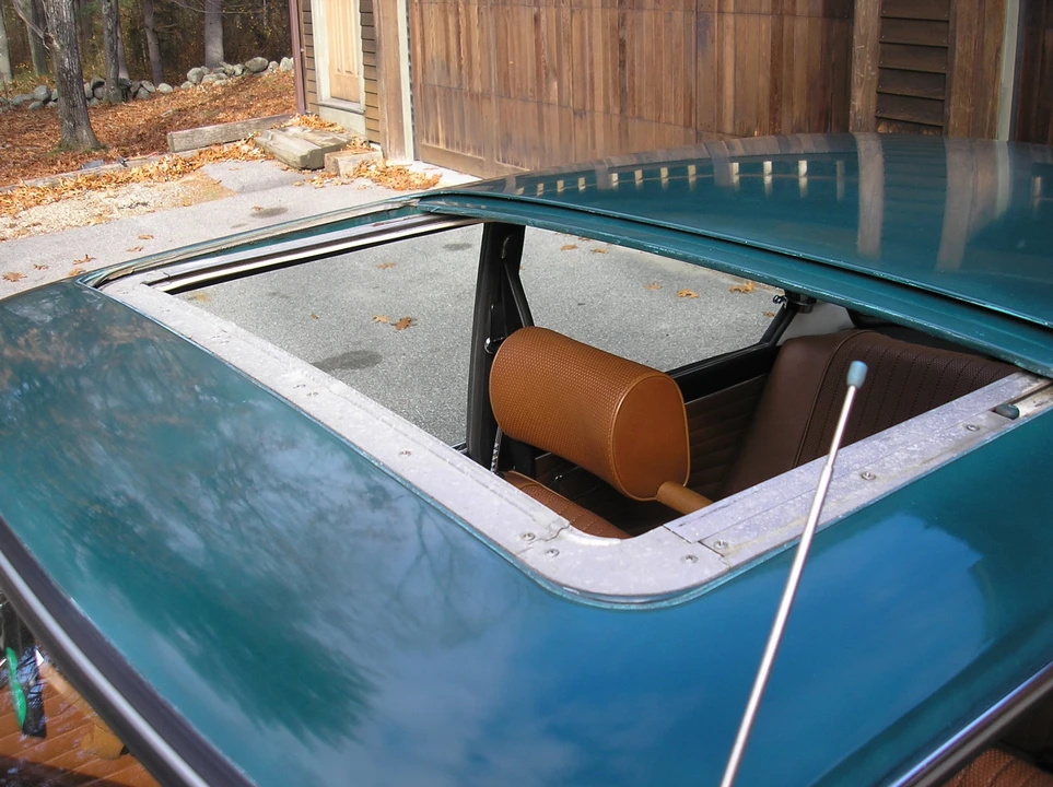 1973 BMW 2002 - Image 14 of 31