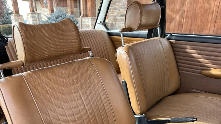1973 BMW 2002 - Image 16 of 25