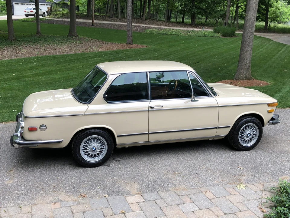 1973 BMW 2002 - Image 9 of 31