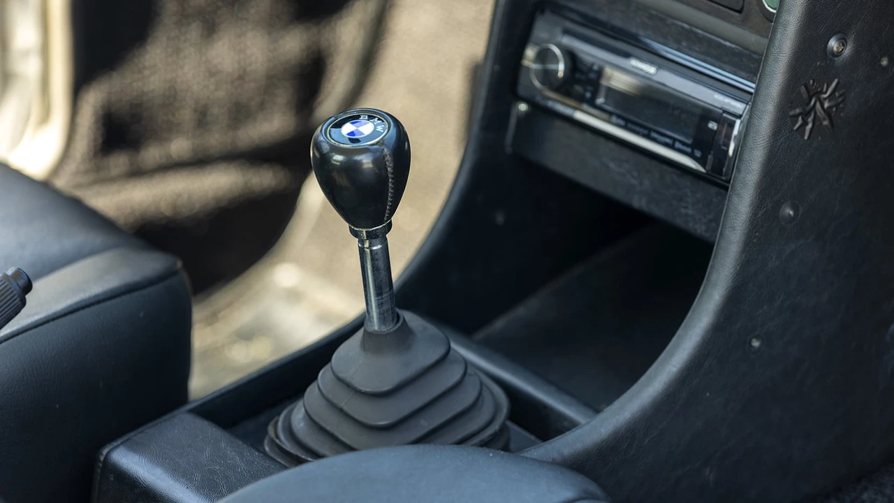 1973 BMW 2002 - Image 16 of 21