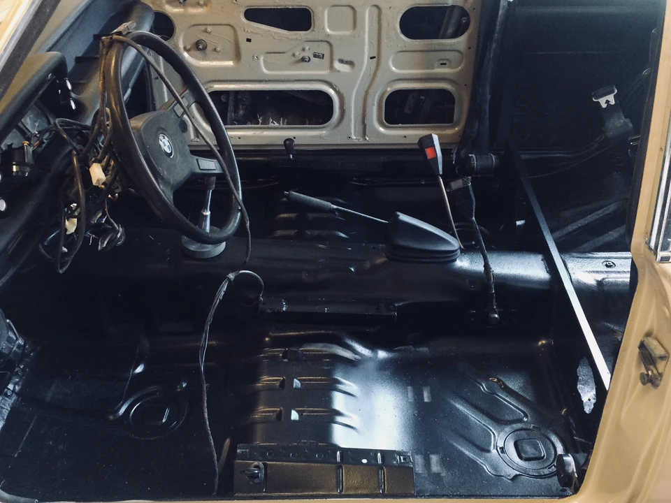 1973 BMW 2002 - Image 25 of 26