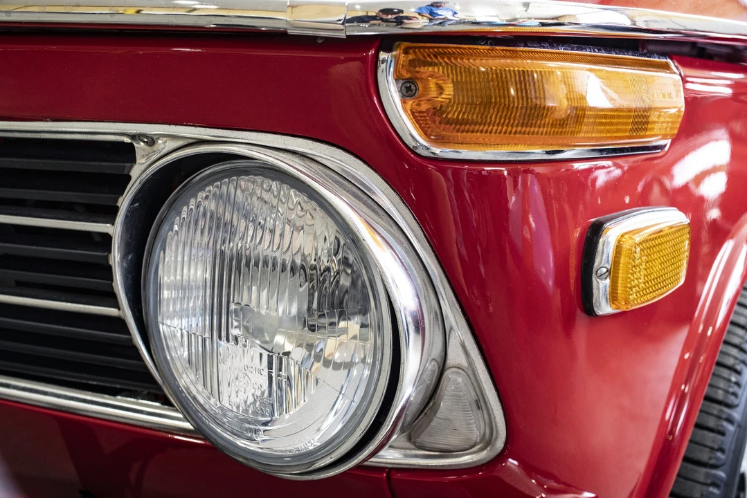 1973 BMW 2002 - Image 22 of 31
