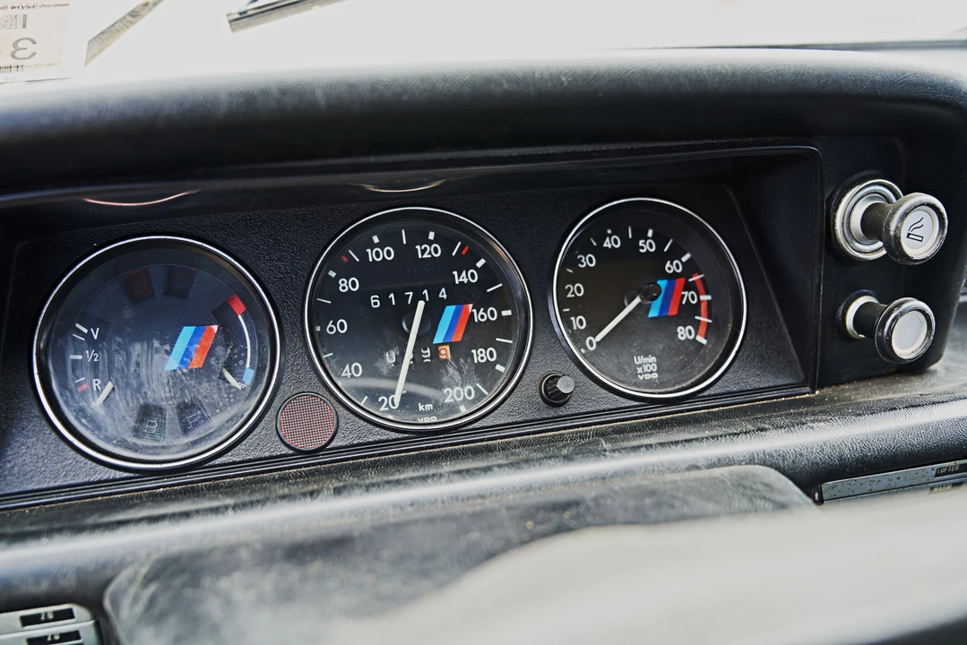 1973 BMW 2002 - Image 21 of 31