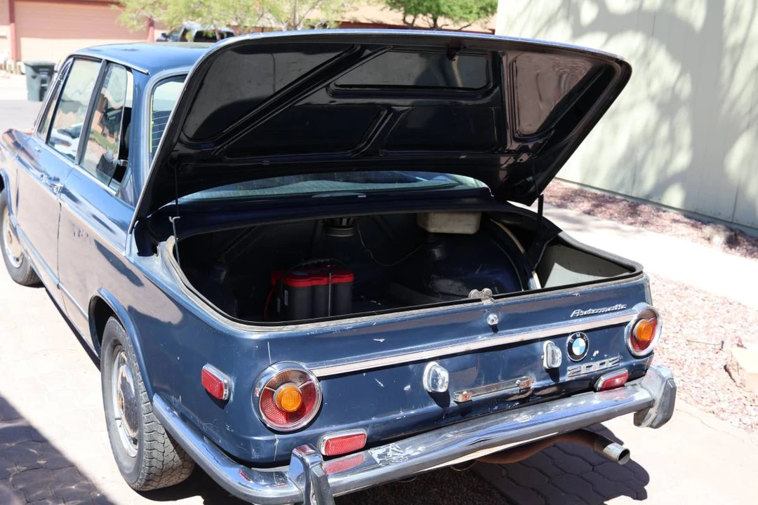 1973 BMW 2002 - Image 9 of 24