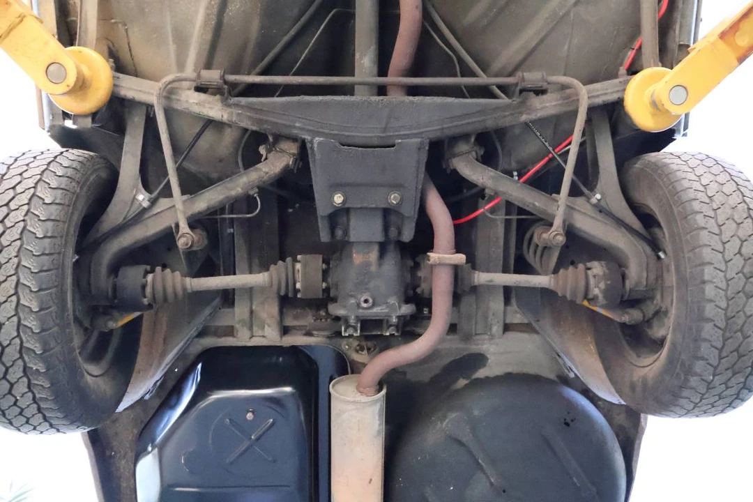 1973 BMW 2002 - Image 11 of 24