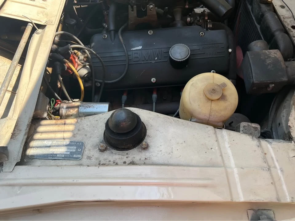 1973 BMW 2002 - Image 13 of 20