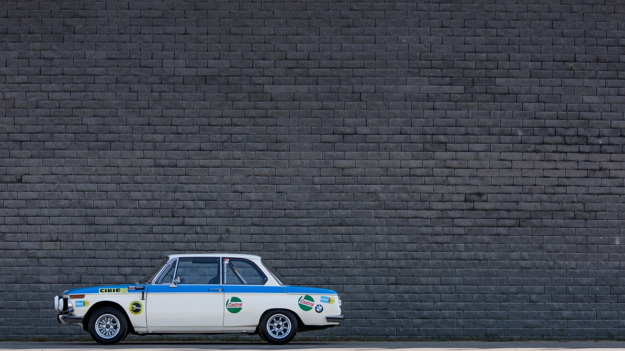 1973 BMW 2002 - Image 14 of 31