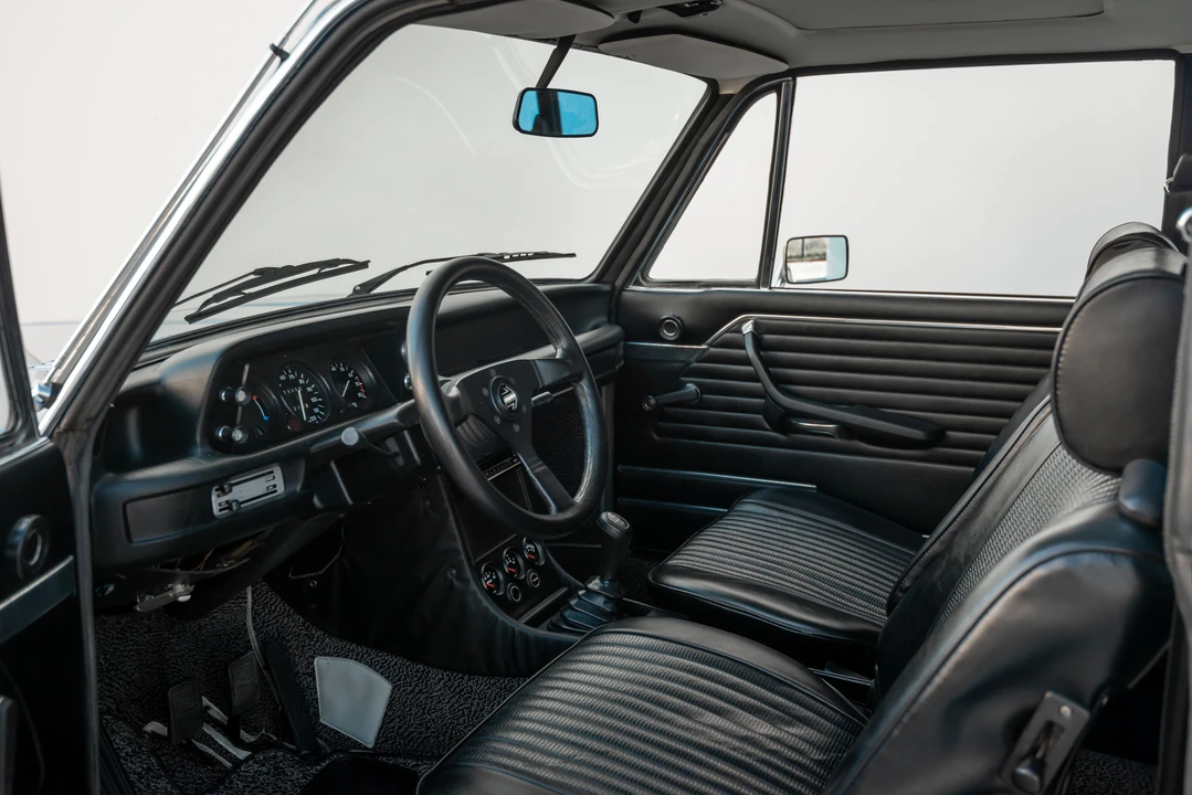 1973 BMW 2002tii - Image 15 of 31