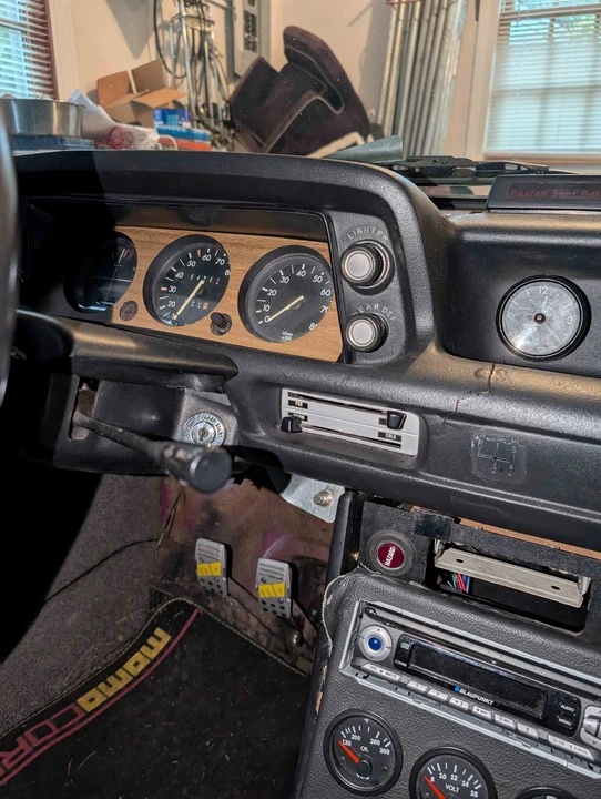 1973 BMW 2002tii - Image 25 of 31