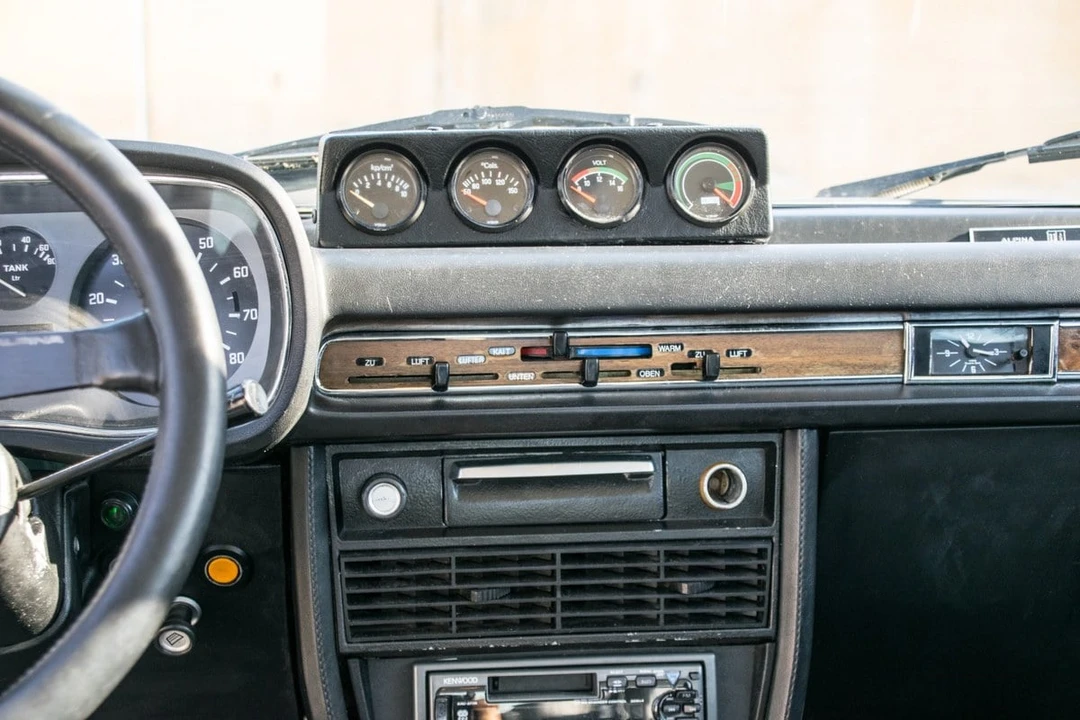 1973 BMW E3 - Image 25 of 31