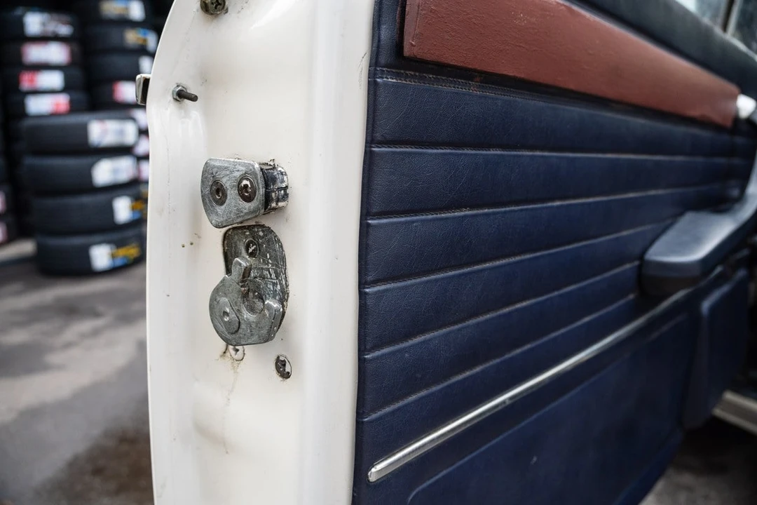 1973 BMW 2002 - Image 26 of 30