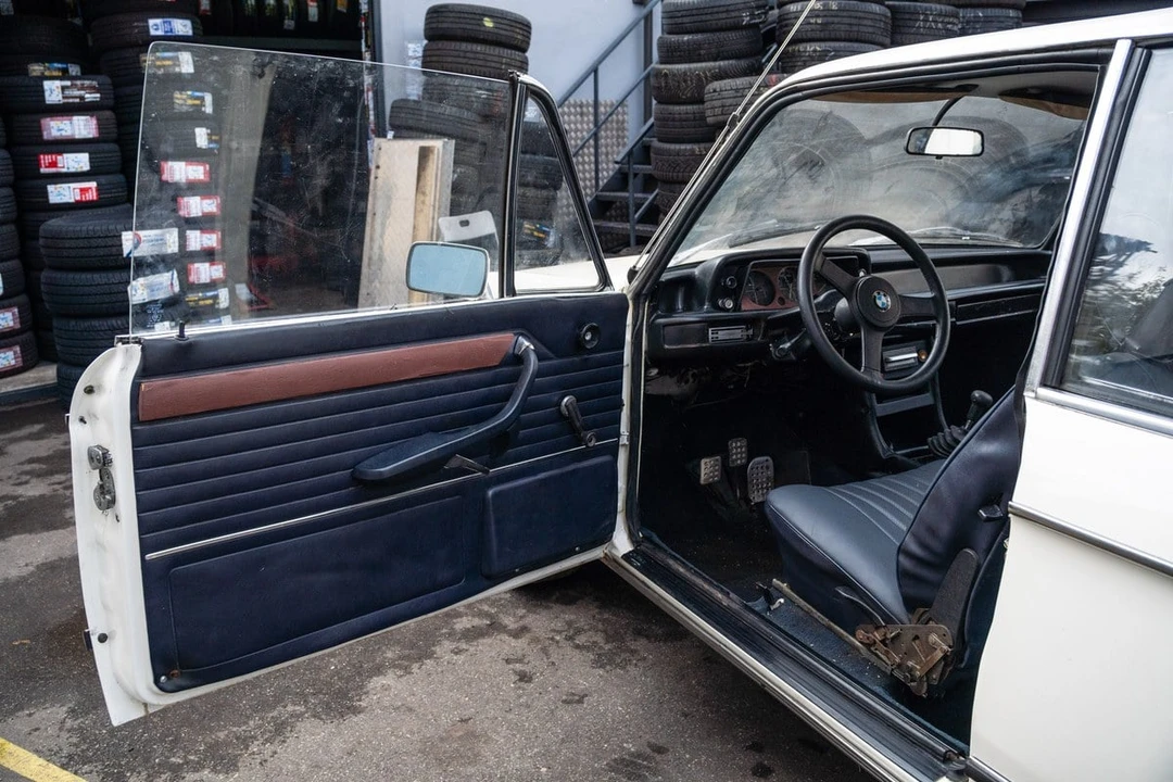 1973 BMW 2002 - Image 23 of 30