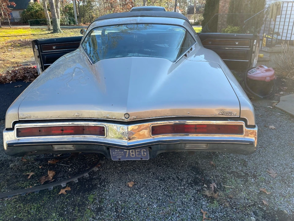 1973 Buick Riviera Boattail 3rd Gen - Image 9 of 17