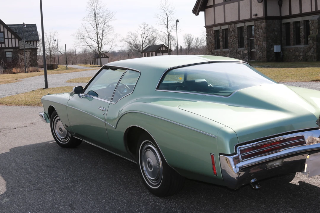 1973 Buick Riviera Boattail 3rd Gen - Image 9 of 31
