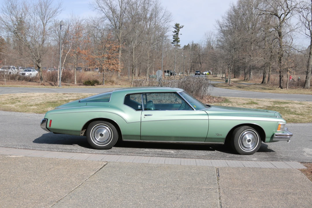 1973 Buick Riviera Boattail 3rd Gen - Image 4 of 31