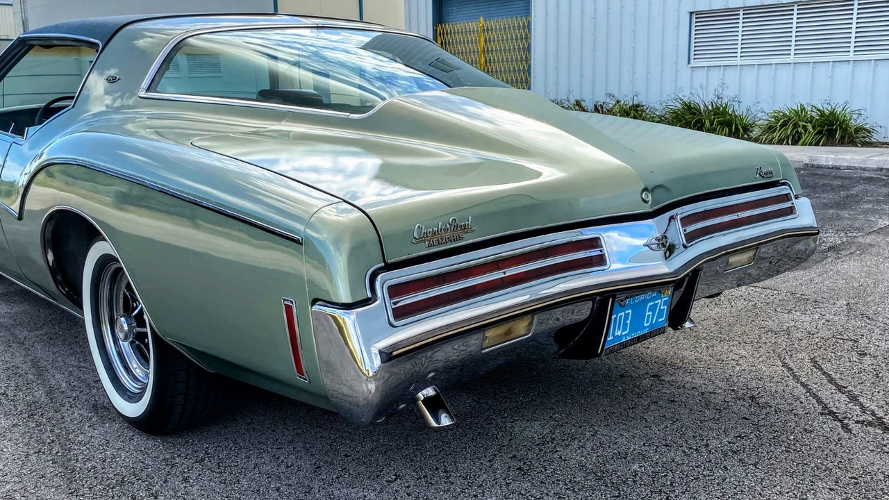 1973 Buick Riviera Boattail 3rd Gen - Image 28 of 31