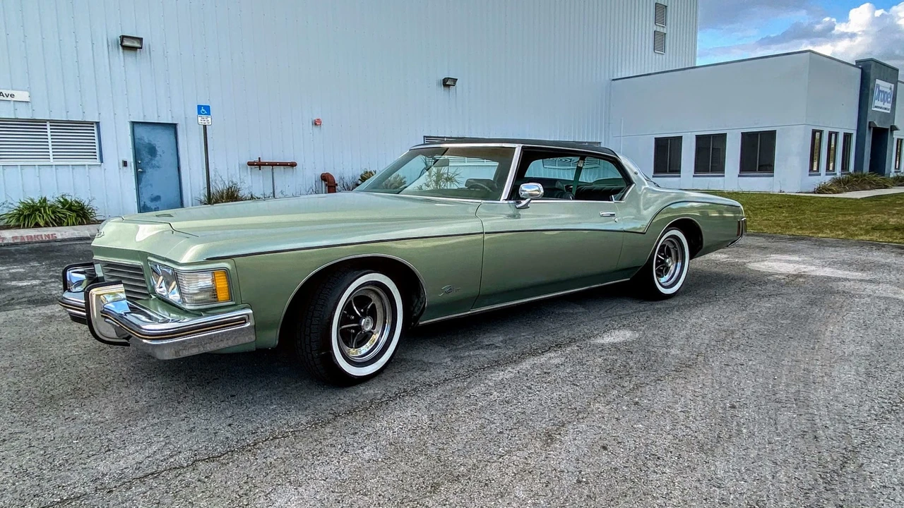 1973 Buick Riviera Boattail 3rd Gen - Image 5 of 31