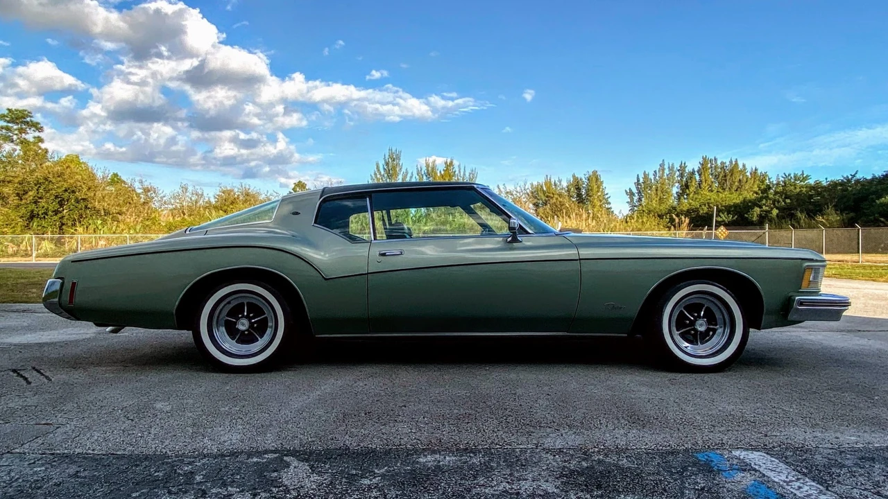 1973 Buick Riviera Boattail 3rd Gen - Image 17 of 31