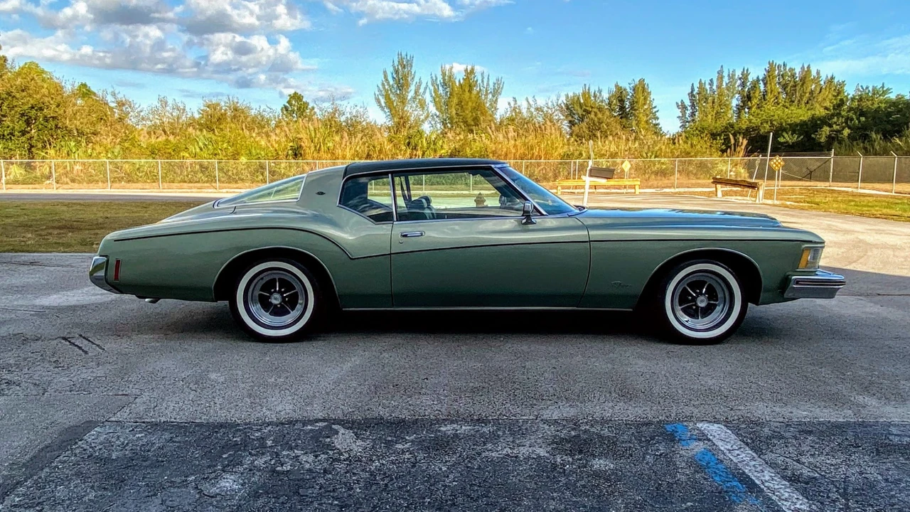 1973 Buick Riviera Boattail 3rd Gen - Image 18 of 31