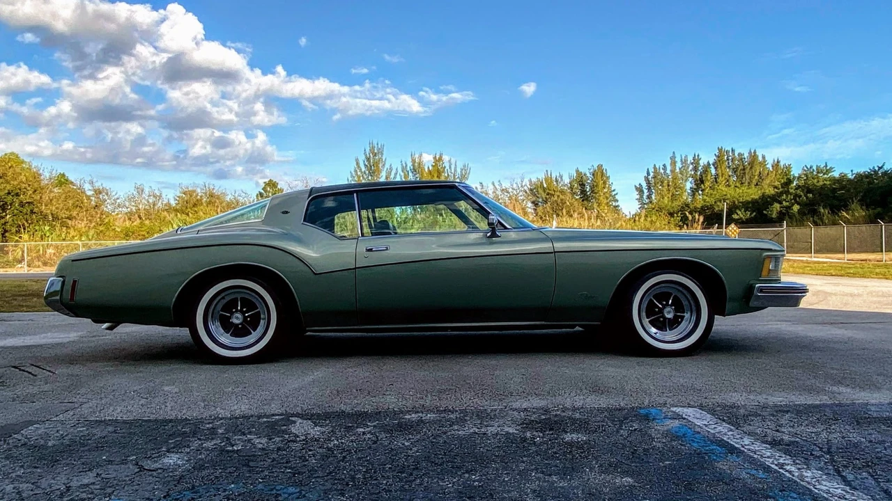 1973 Buick Riviera Boattail 3rd Gen - Image 19 of 31