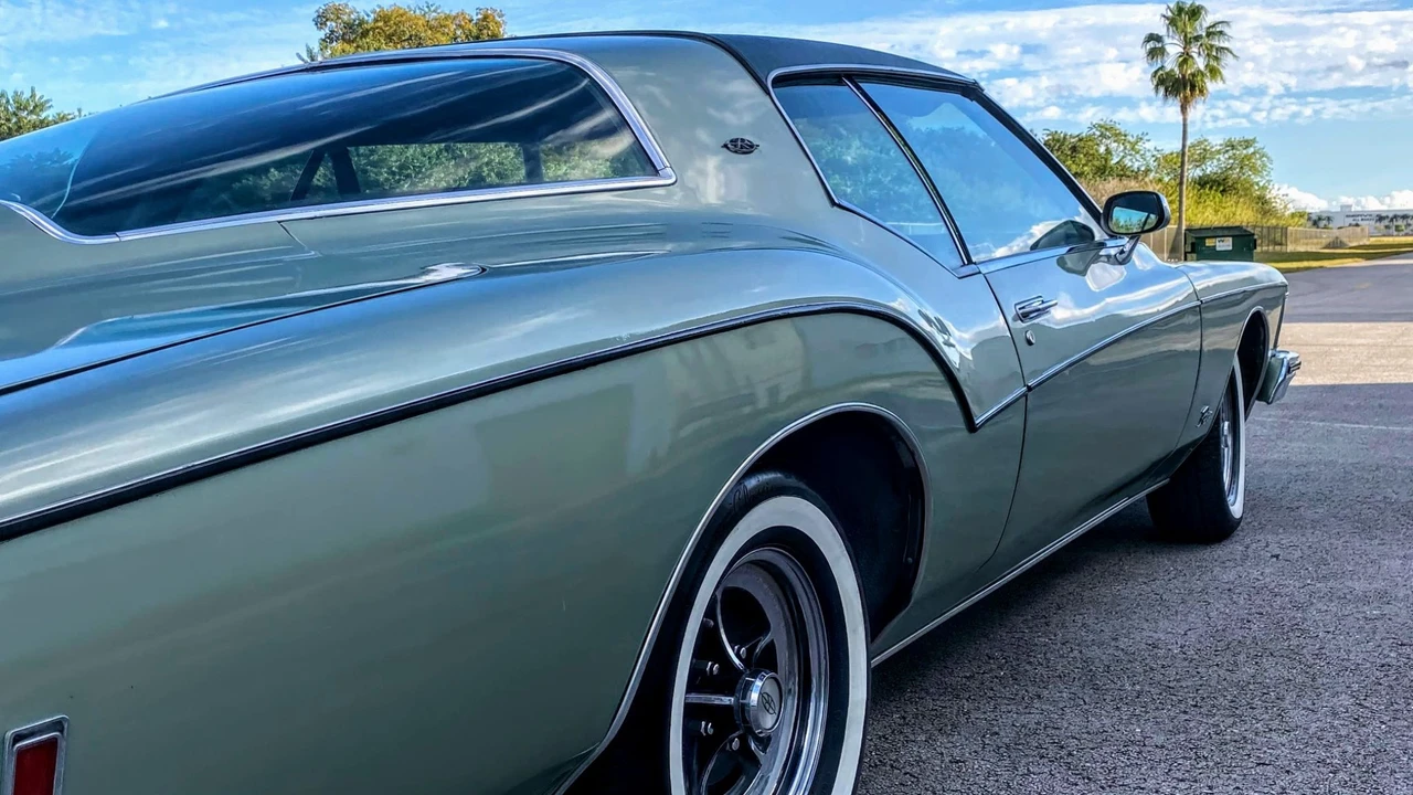 1973 Buick Riviera Boattail 3rd Gen - Image 30 of 31