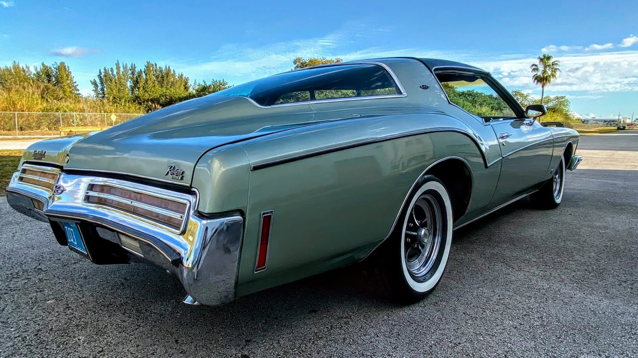 1973 Buick Riviera Boattail 3rd Gen - Image 12 of 31