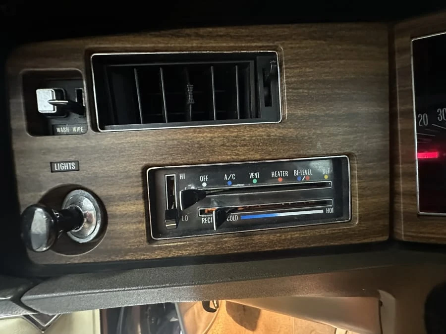 1973 Buick Riviera Boattail 3rd Gen - Image 17 of 31