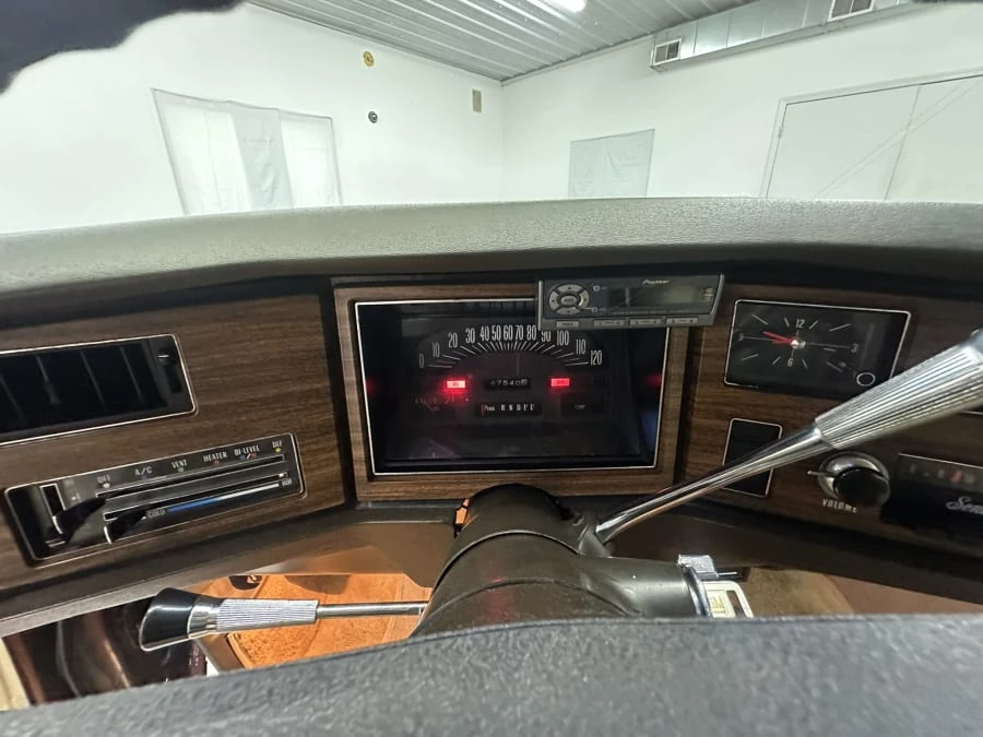 1973 Buick Riviera Boattail 3rd Gen - Image 29 of 31