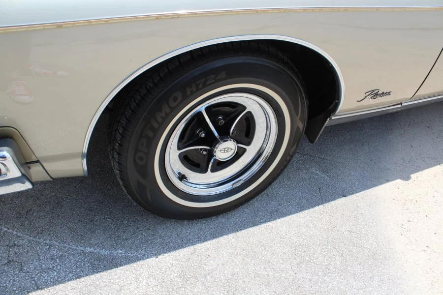 1973 Buick Riviera Boattail 3rd Gen - Image 12 of 31