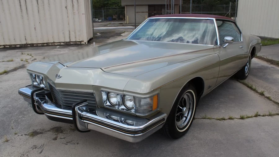 1973 Buick Riviera Boattail 3rd Gen - Image 17 of 31