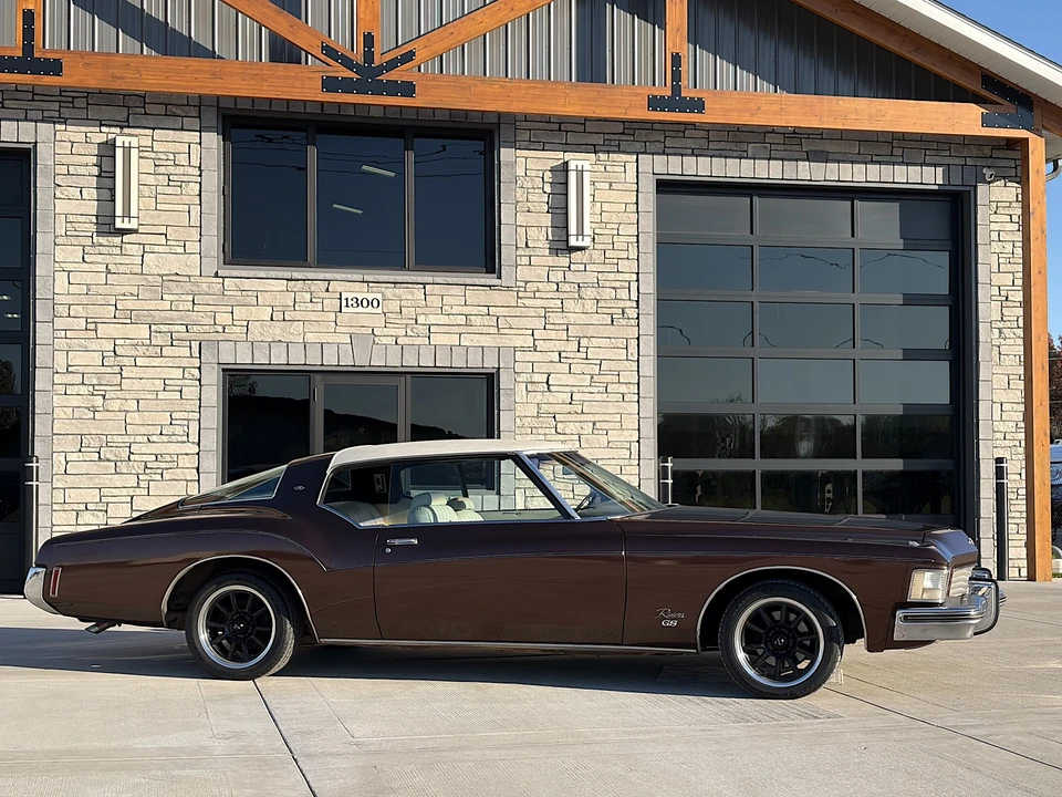 1973 Buick Riviera Boattail 3rd Gen - Image 5 of 31