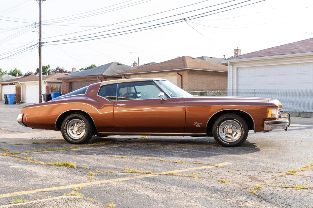 1973 Buick Riviera Boattail 3rd Gen - Image 7 of 31