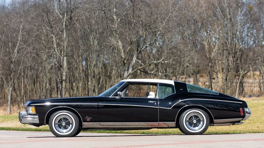 1973 Buick Riviera Boattail 3rd Gen - Image 2 of 19