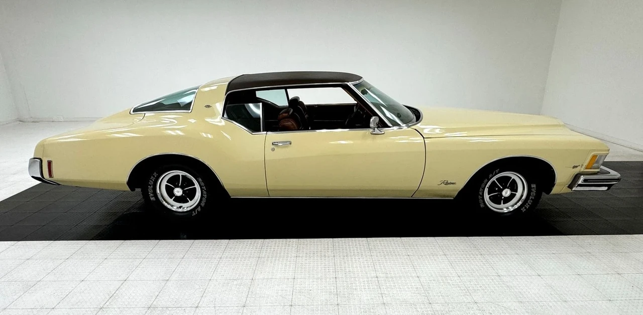 1973 Buick Riviera Boattail 3rd Gen - Image 6 of 12