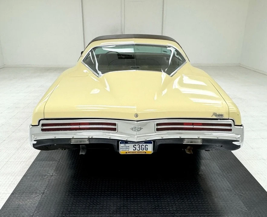 1973 Buick Riviera Boattail 3rd Gen - Image 4 of 12