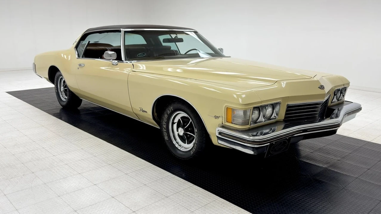1973 Buick Riviera Boattail 3rd Gen - Image 7 of 12