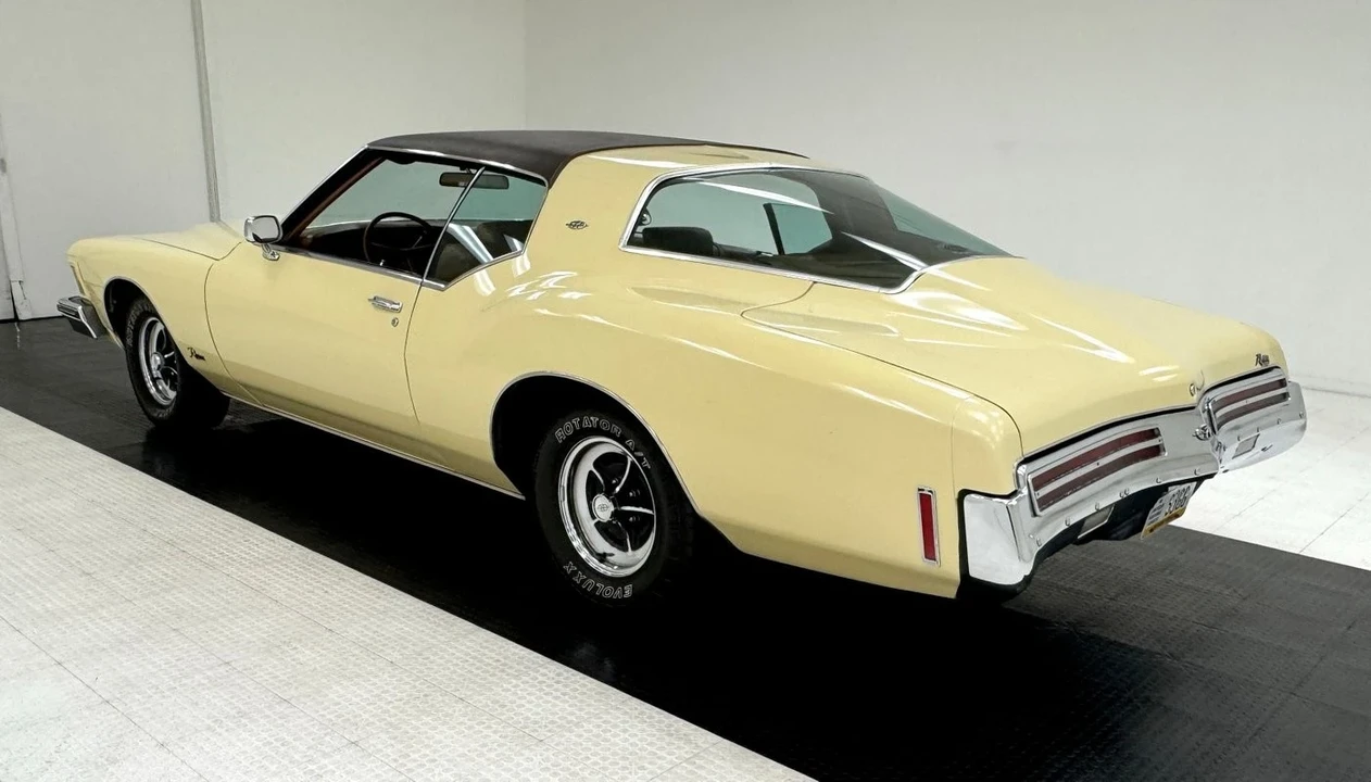 1973 Buick Riviera Boattail 3rd Gen - Image 3 of 12