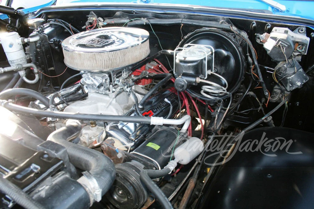 1973 Chevrolet Suburban 7th Gen - Image 7 of 26